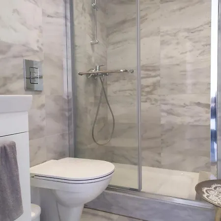 Apartment The Pearl Of Mackenzie Lifestyle - Travel & Life *